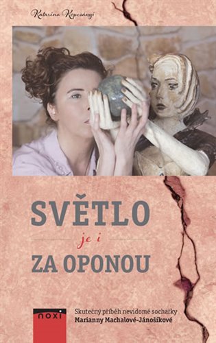 Světlo je i za oponou koupíte na Kosmas.cz