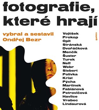 Fotografie, které hrají koupíte na Kosmas.cz